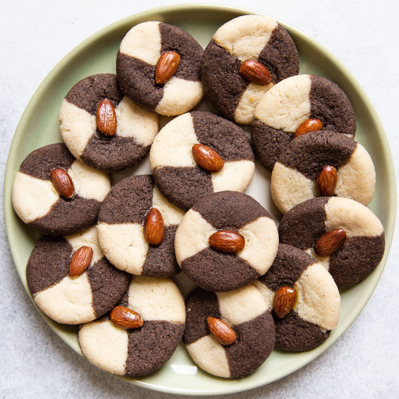 Black Sesame & Almond Cookies