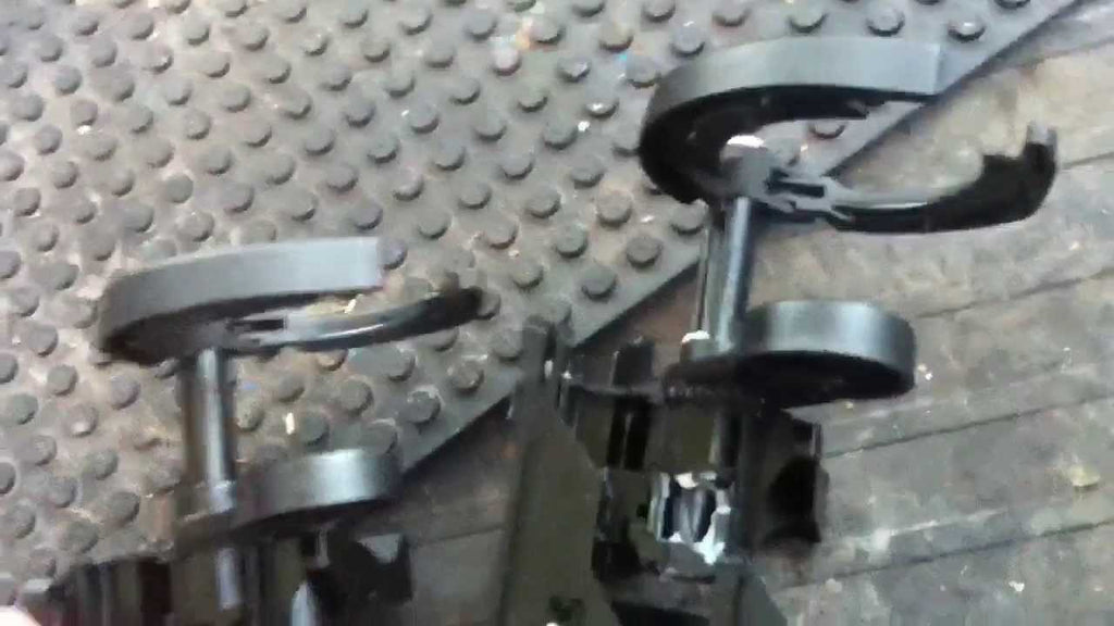 Mercedes retractable cup holder..how to adjust the open height by fupabox (7 years ago)