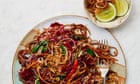 Fried noodles with carrot, red cabbage and tofu | The New Vegan